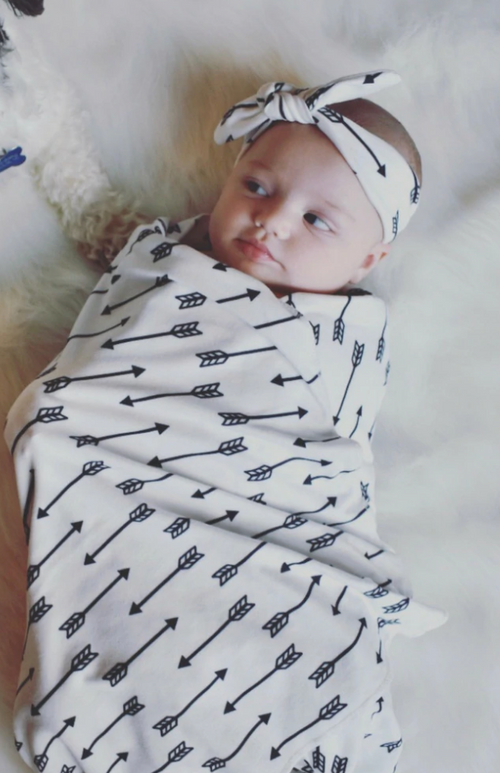 Black Arrow Pattern Swaddle and Knotted Headband Set